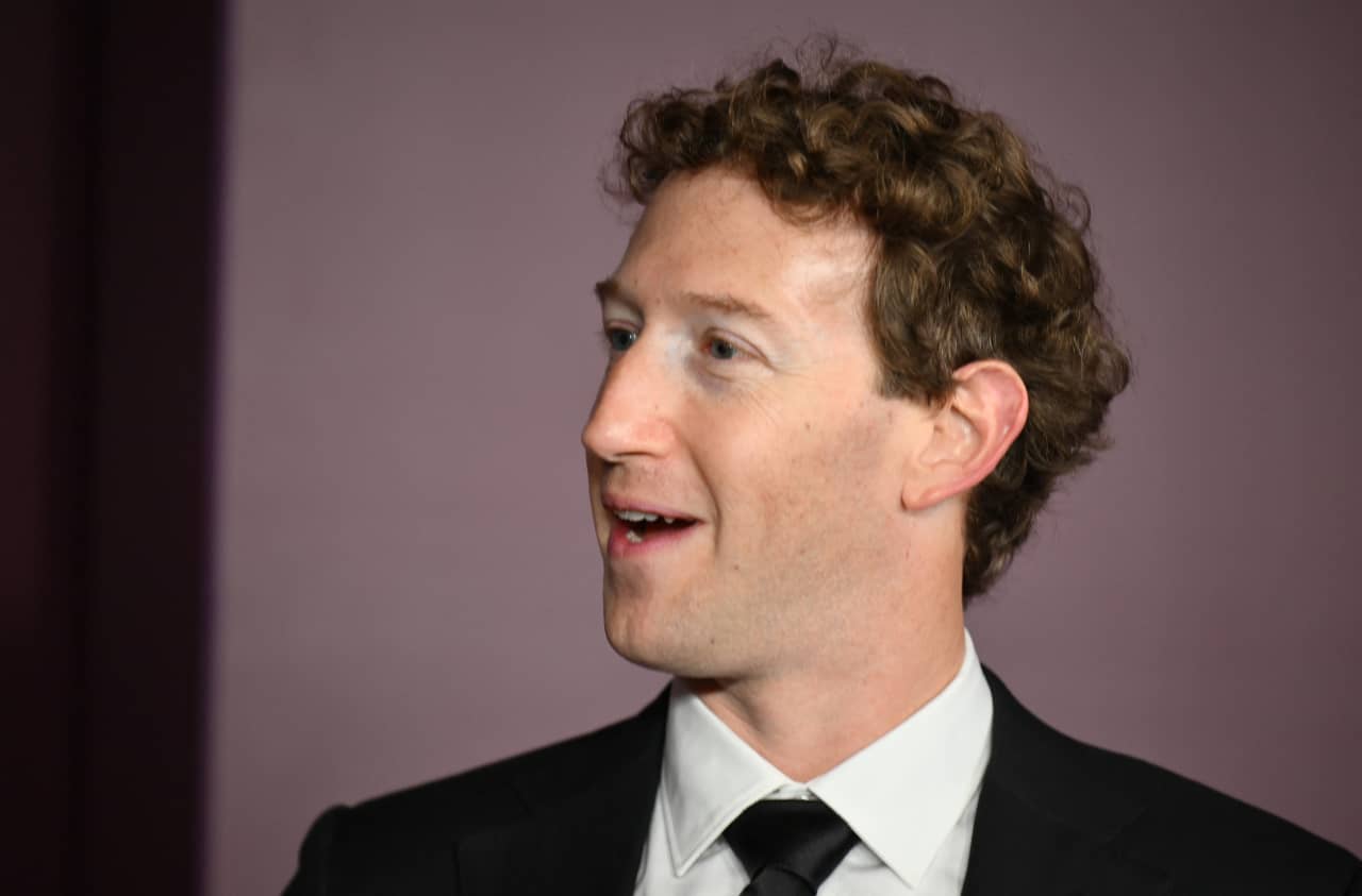This wonky maneuver kept Mark Zuckerberg from fleeing a California billionaire tax — MarketWatch, Shenzhen Real Estate news