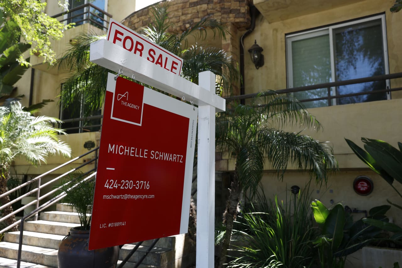 Pending home sales sink to 25-year low as buyers flee high mortgage rates — MarketWatch, Shenzhen Real Estate news