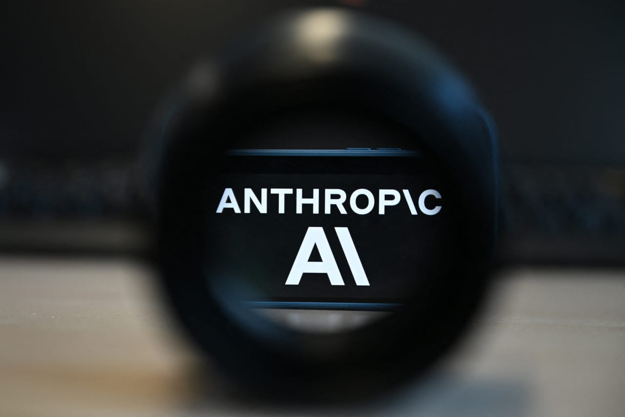 Could an Anthropic IPO put your 401(k) at risk? The AI safety debate hits a new dimension. — MarketWatch, Shenzhen Technology news
