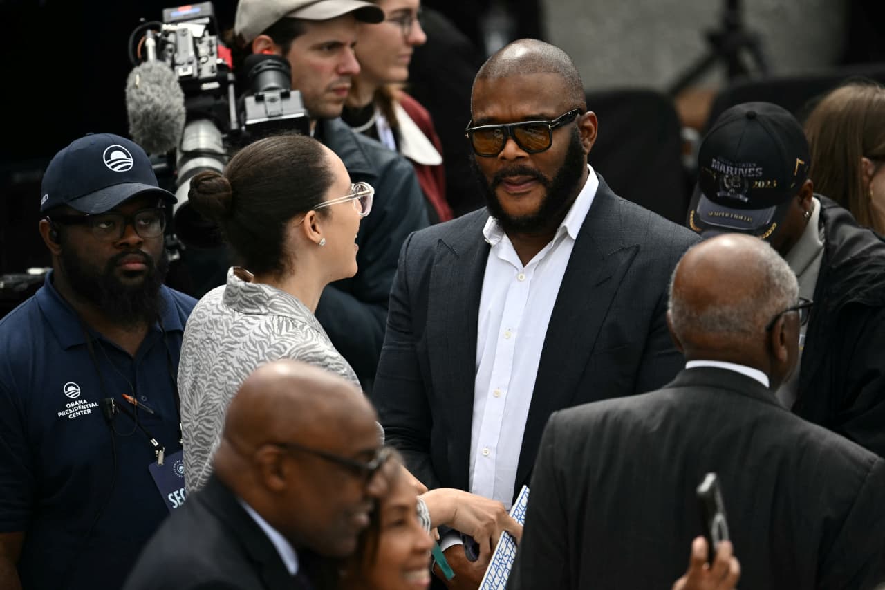 Tyler Perry cuts price of $36 million Wyoming property on 37 acres, buys $30 million Puerto Rico home — MarketWatch, Shenzhen Real Estate news