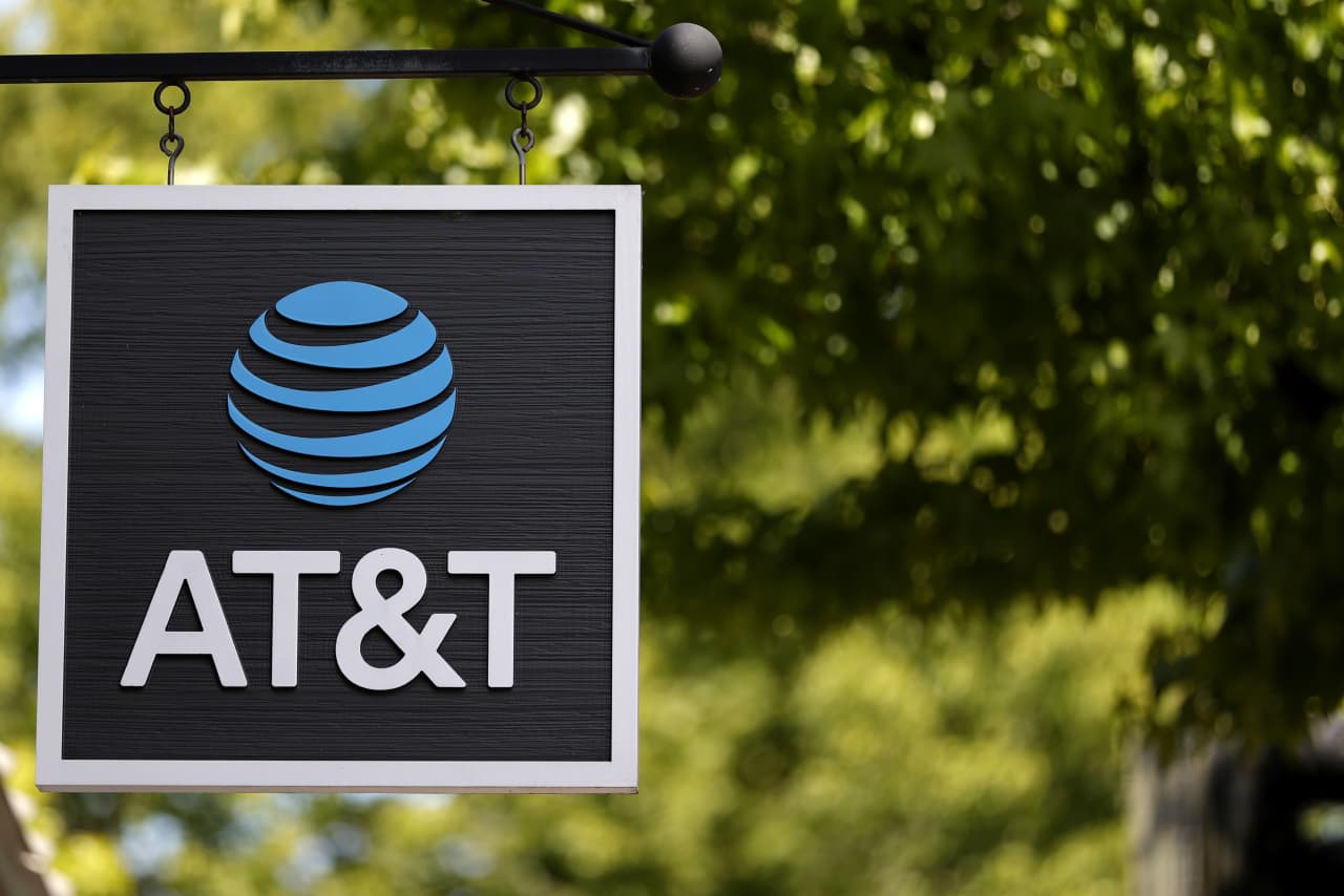 AT&T shrugs off SpaceX fears with its own large haul of new internet subscribers — MarketWatch, Shenzhen Business news