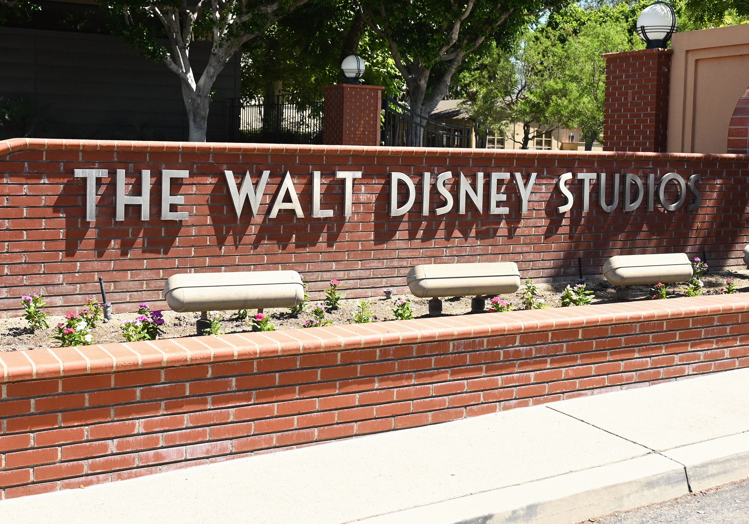 Disney Asked Character.AI to Go Bankrupt for a Get-Out-of-Lawsuits Card — Wired, Shenzhen Technology news